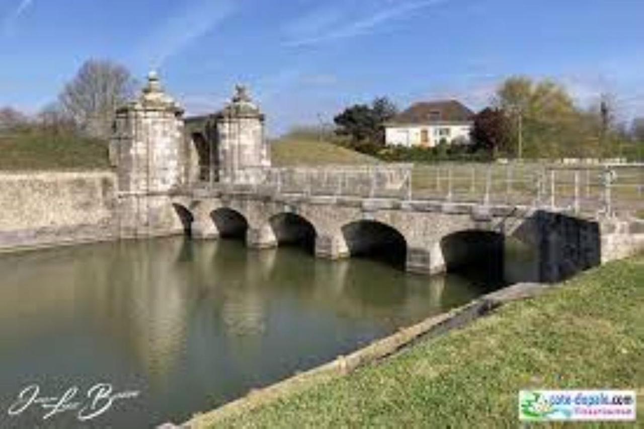 L'Etoile De Mer - Les Remparts Gravelines Exteriör bild